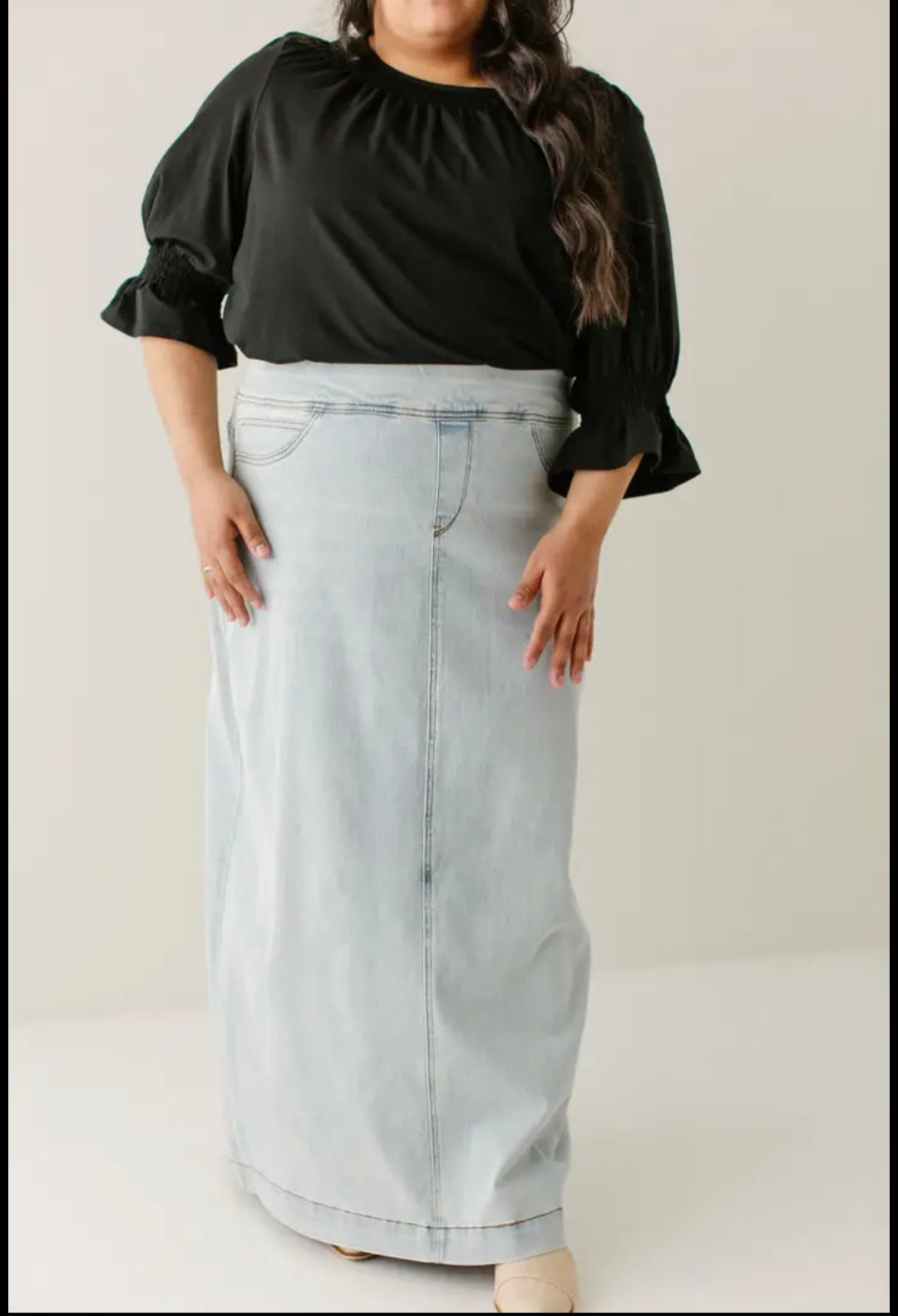 "Sara" Classic Long Denim Skirt Light Wash