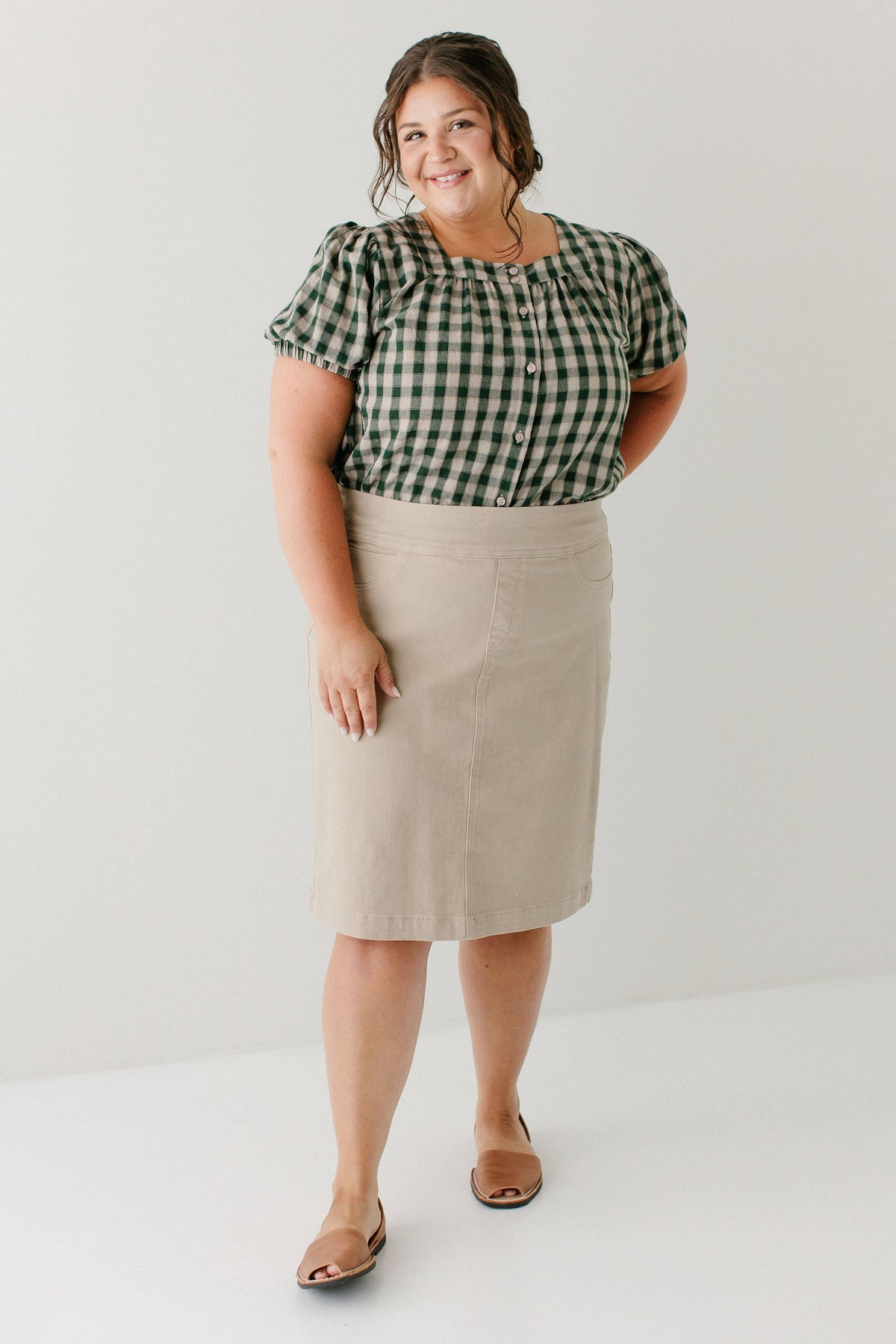 Sara Stretch Denim Skirt in Khaki