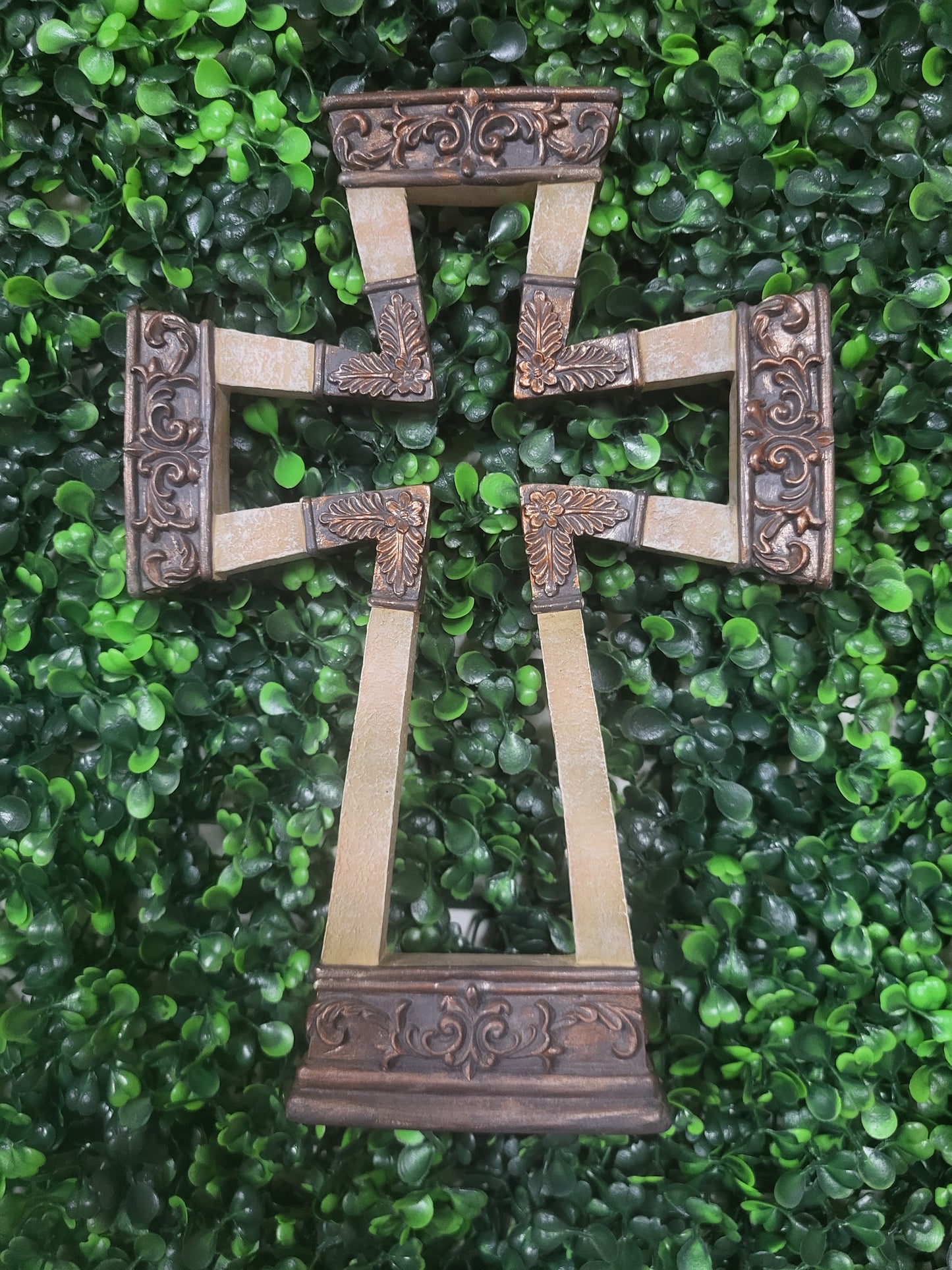 3.5 x 2.5 Hanging Cross Decor