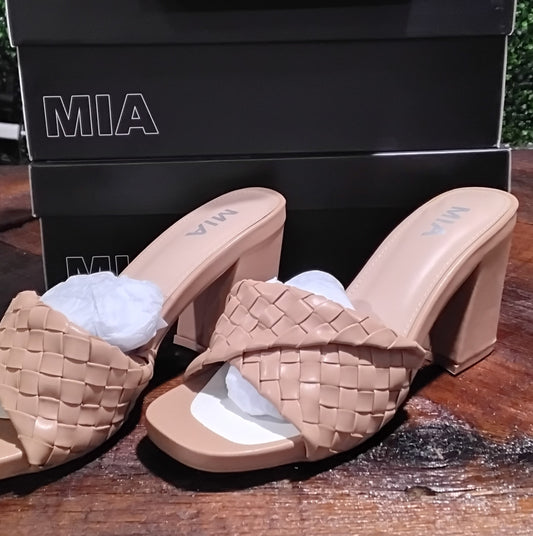 MIA nude Burnap Sandals