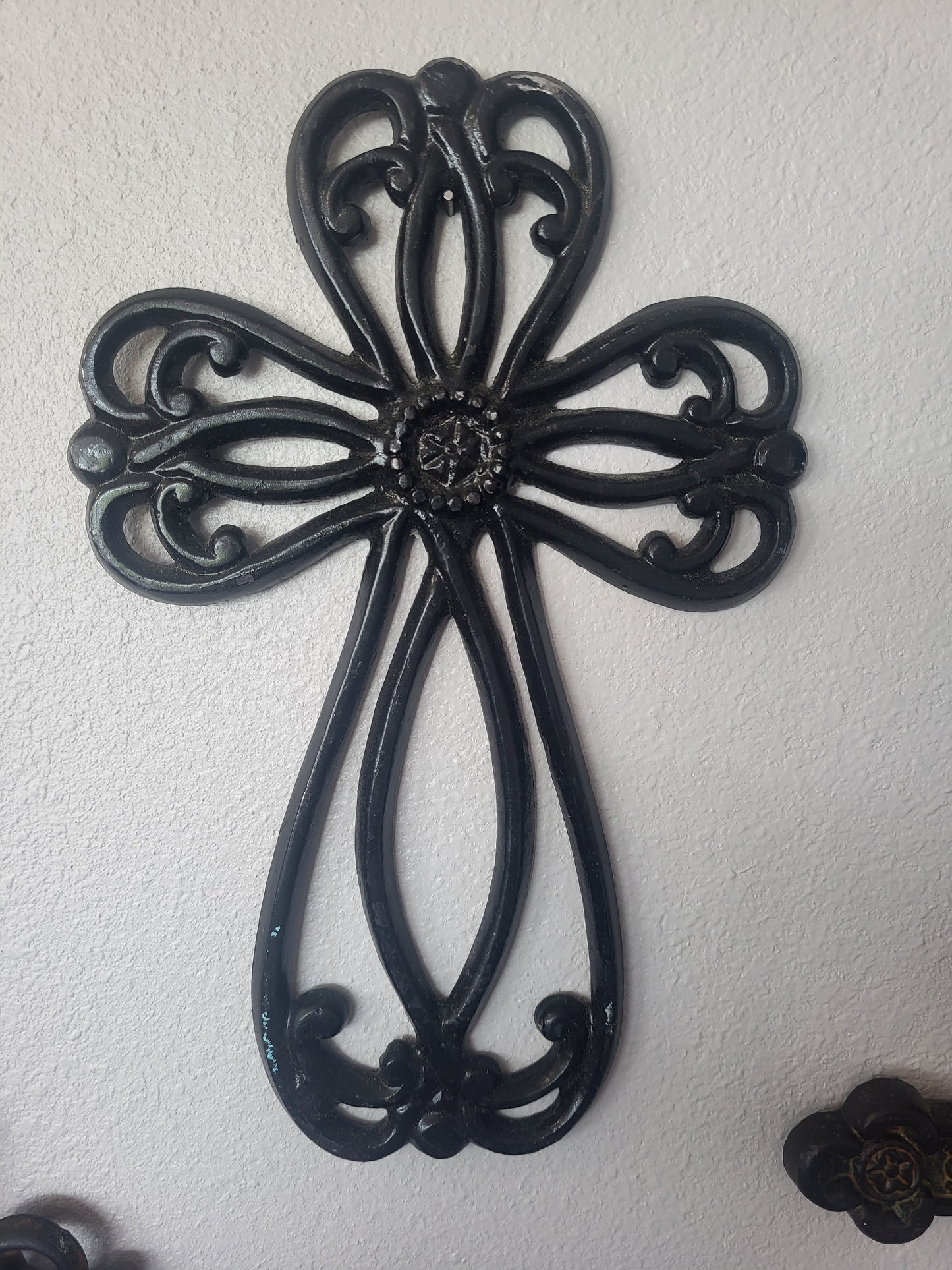 Rod Iron Cross Wall Hanging