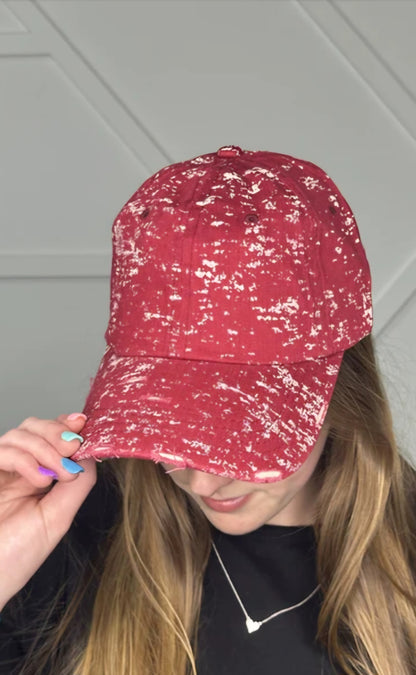 MAROON SPATTER HAT