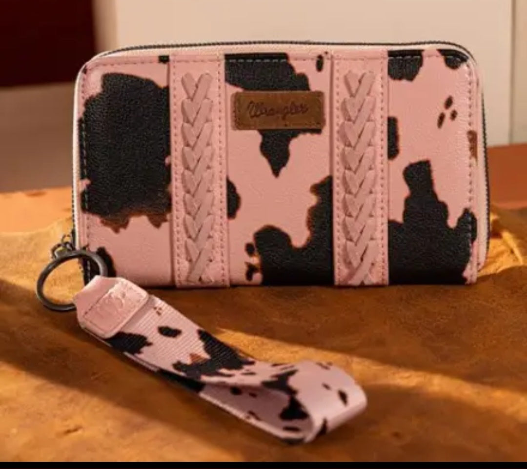 Wrangler Southwestern Art Cowprint Wallet