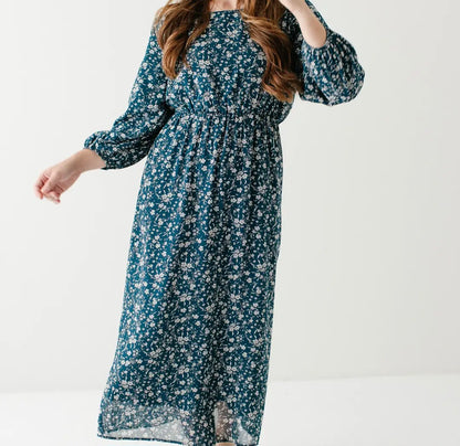 Naomi' Long Sleeve Floral Midi Dress