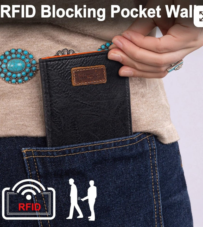 Wrangler Solid Color Small BI-Fold Wallet RFID Card Holder - Black