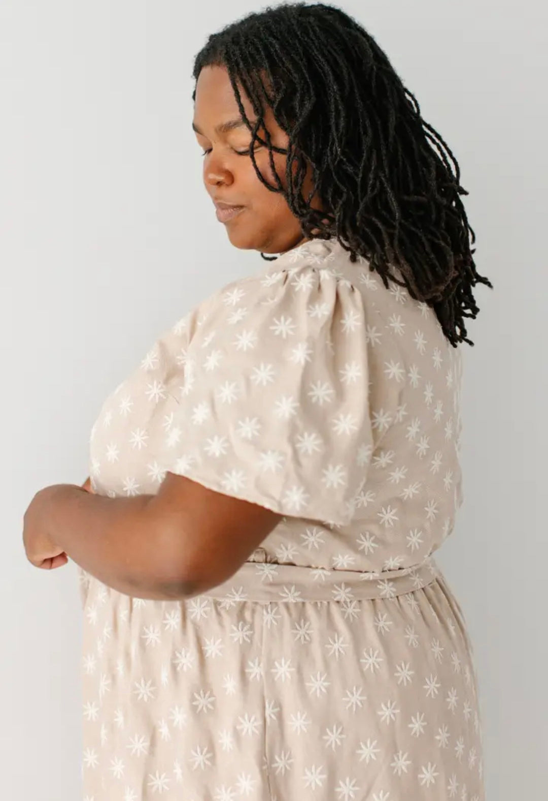 Ramona Embroidered Flower Midi Dress