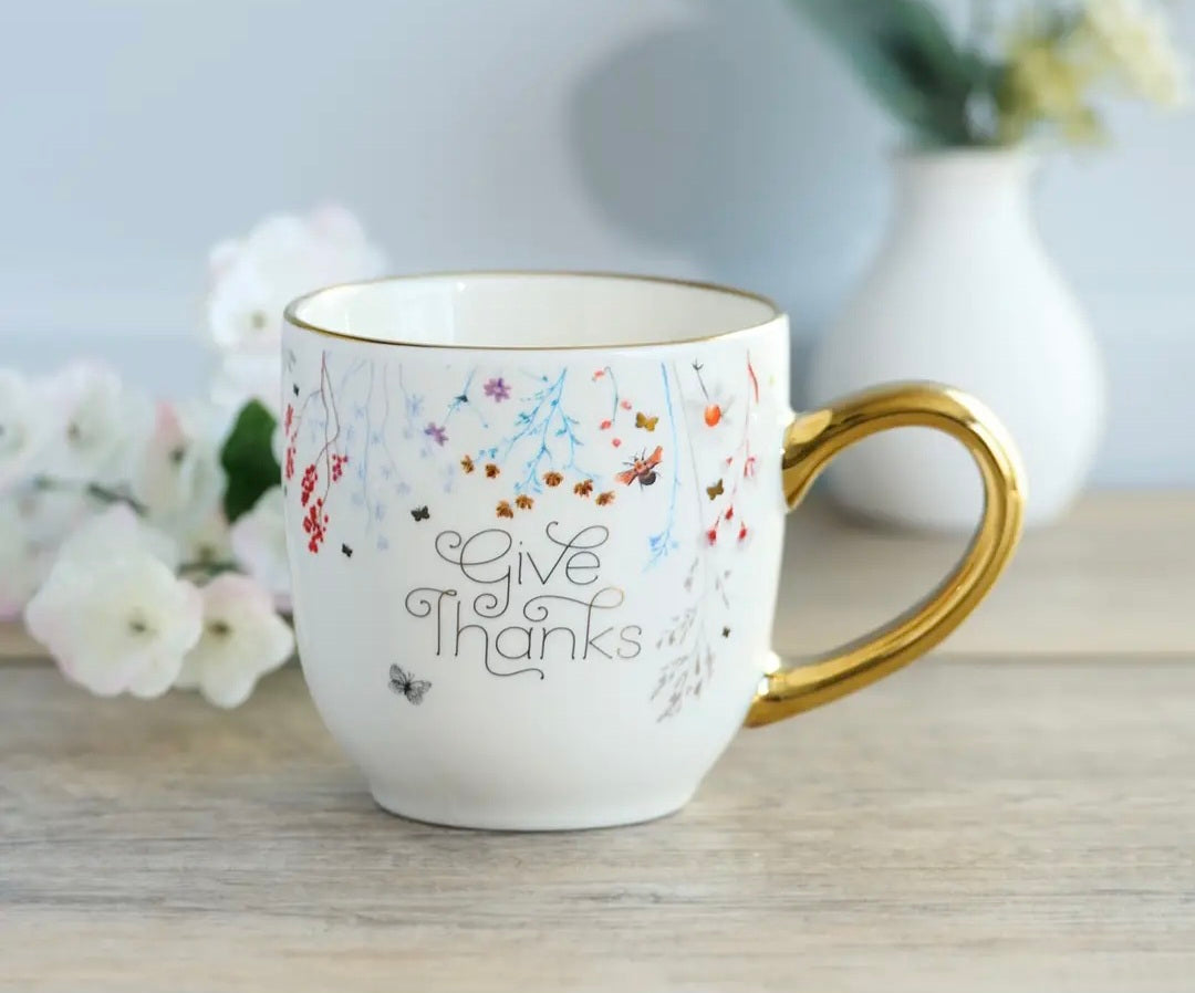 White Give Thanks  1 Thessalonians 5:18