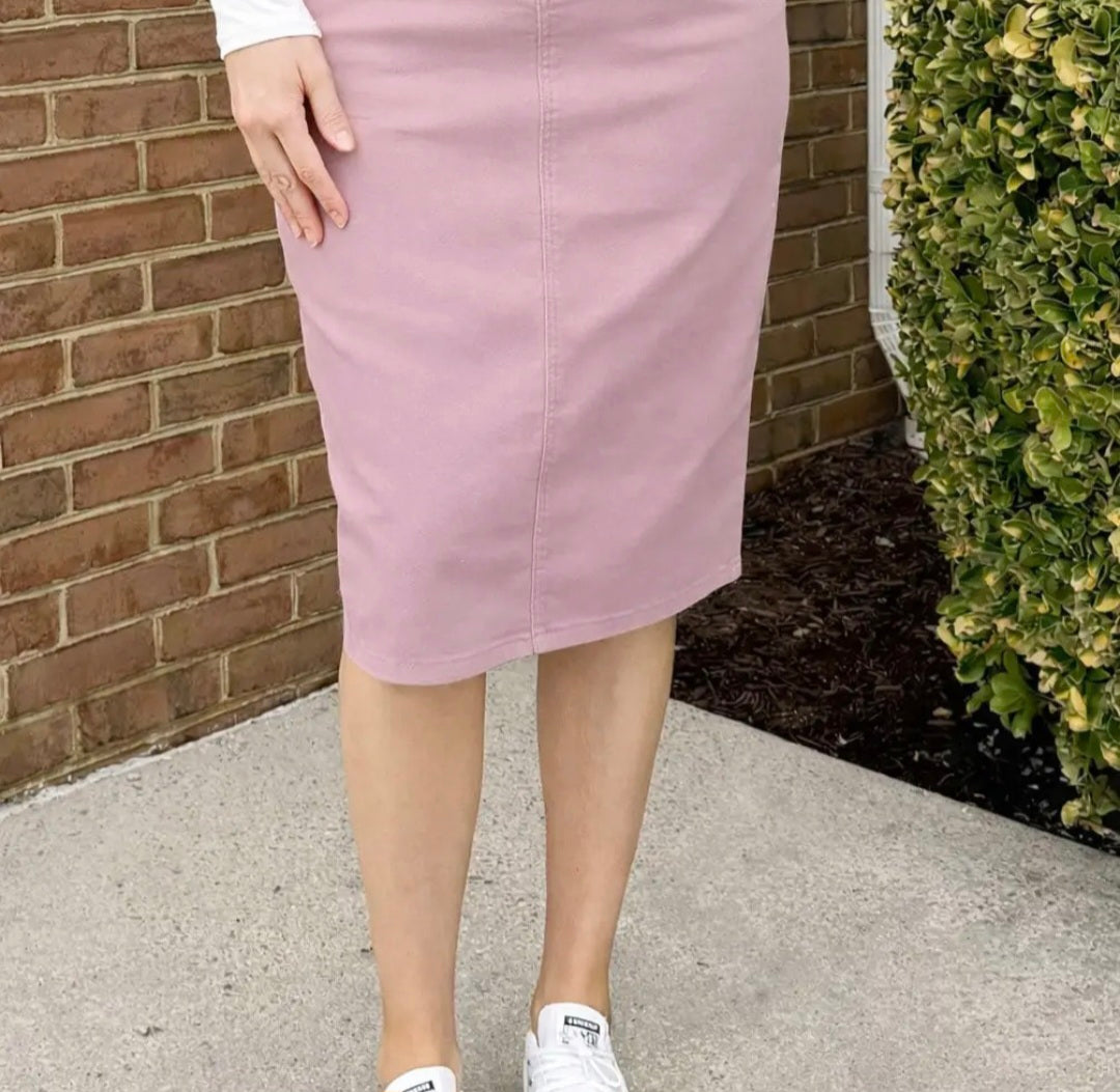 Dusty Rose Denim Skirt (Pink)