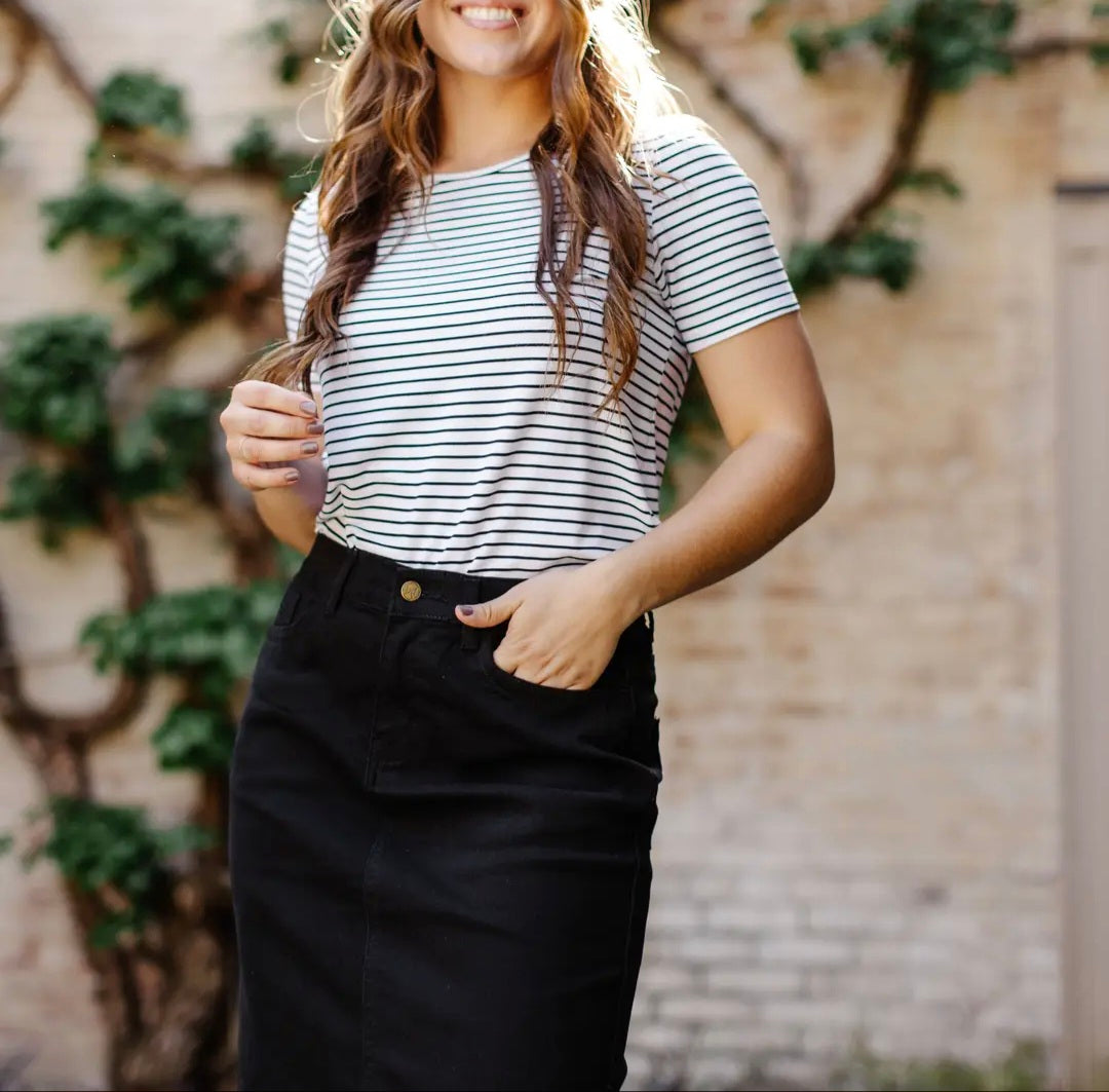Leah' Denim Skirt in Black