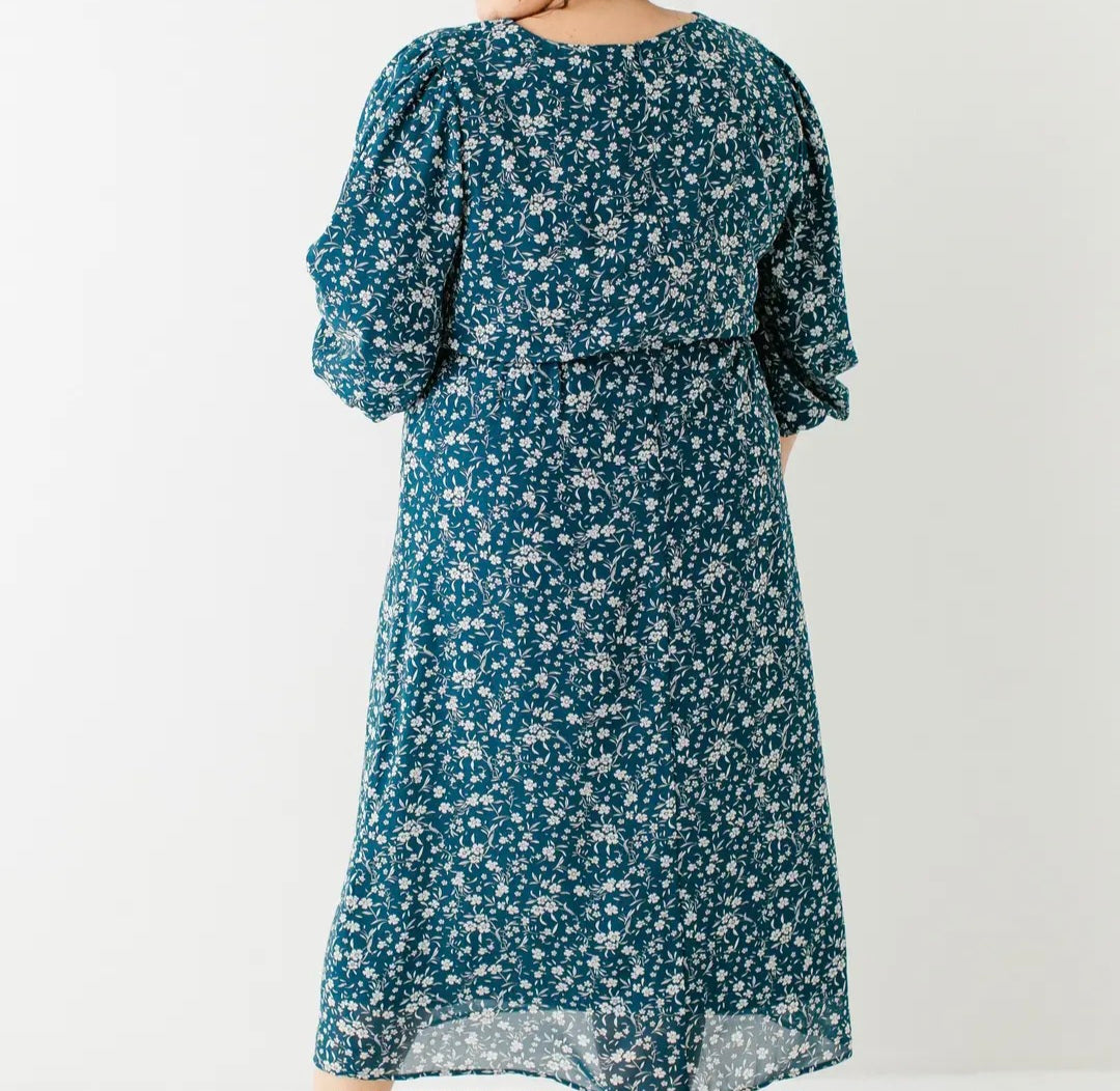 Naomi' Long Sleeve Floral Midi Dress