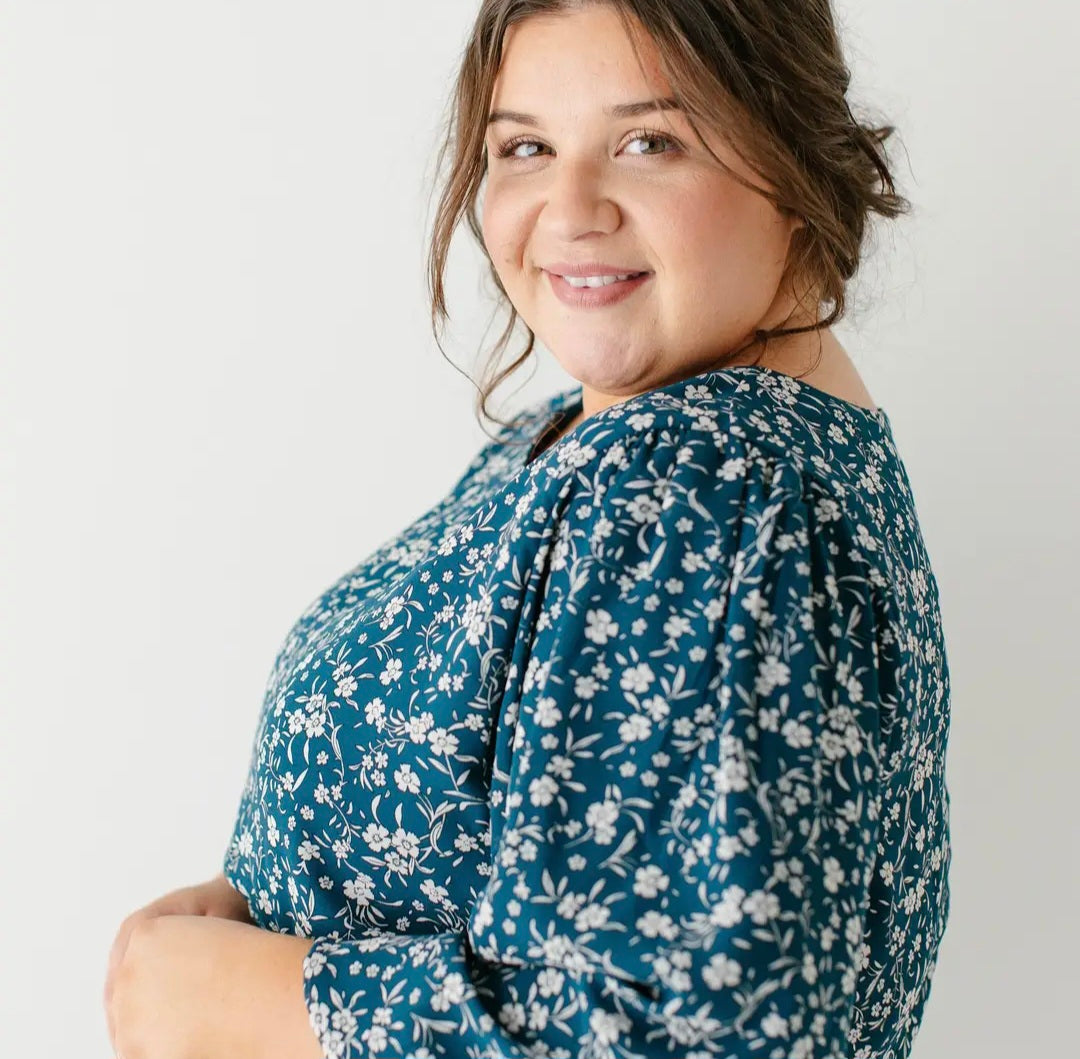 Naomi' Long Sleeve Floral Midi Dress