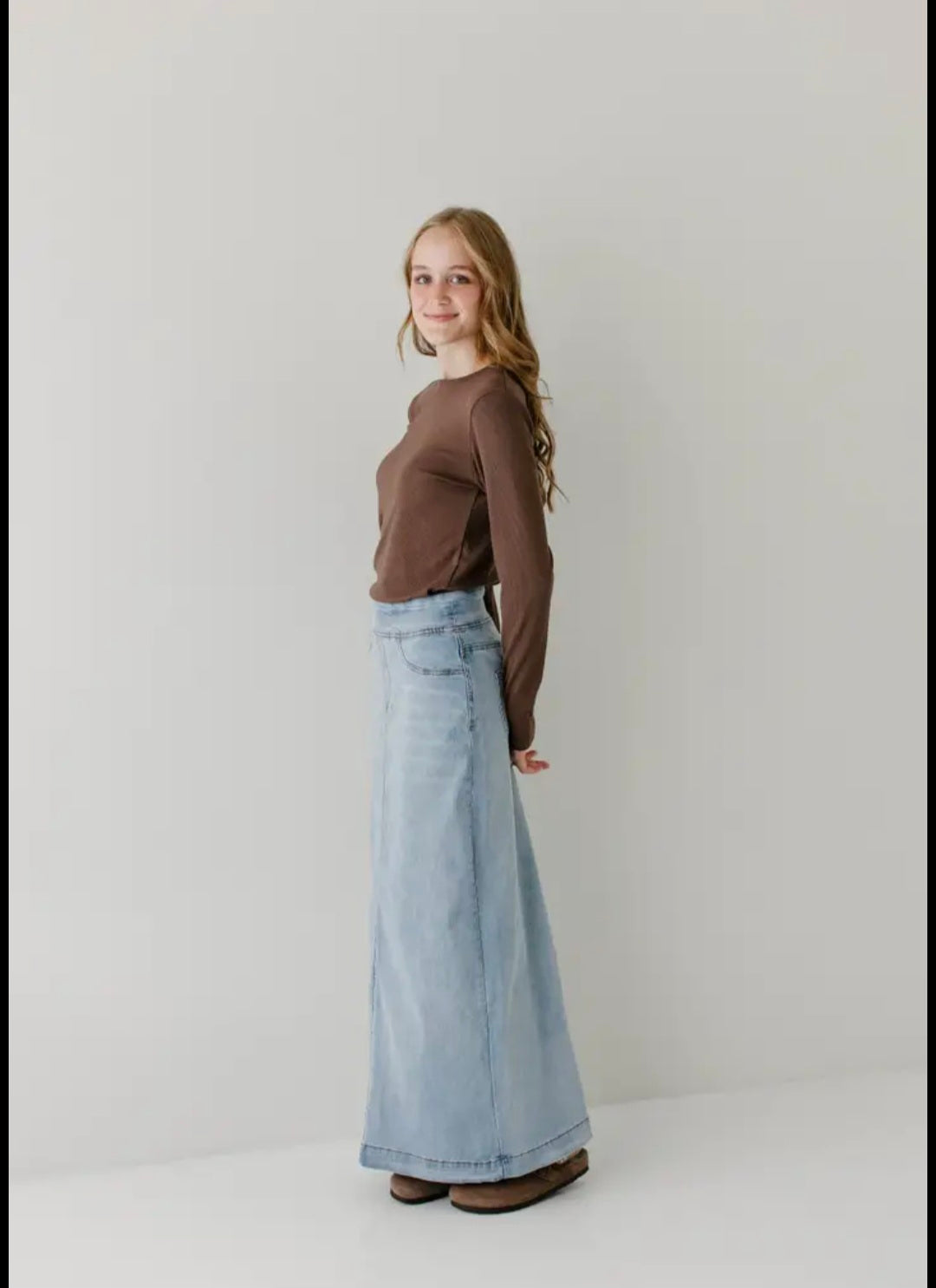 "Sara" Classic Long Denim Skirt Light Wash
