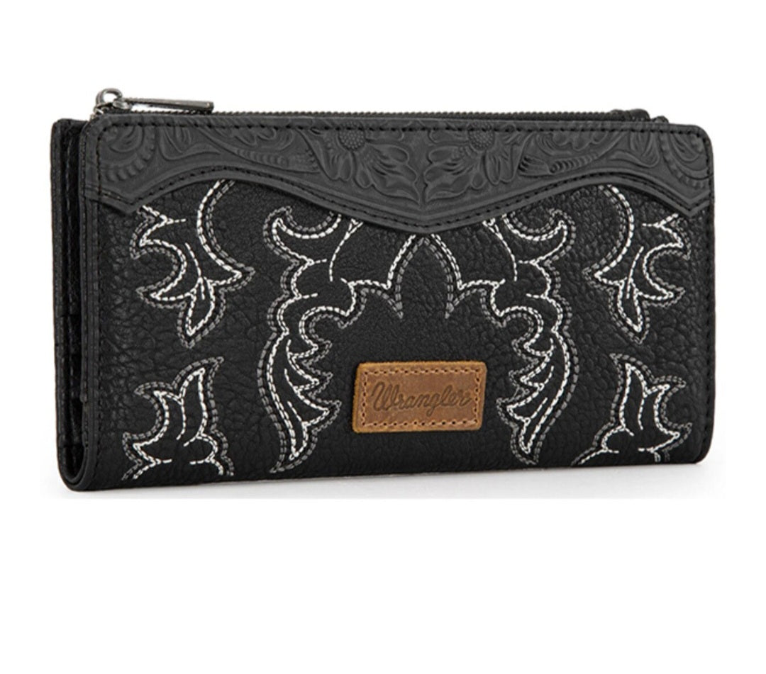 Wrangler Women Bifold Embroidered Wallet
